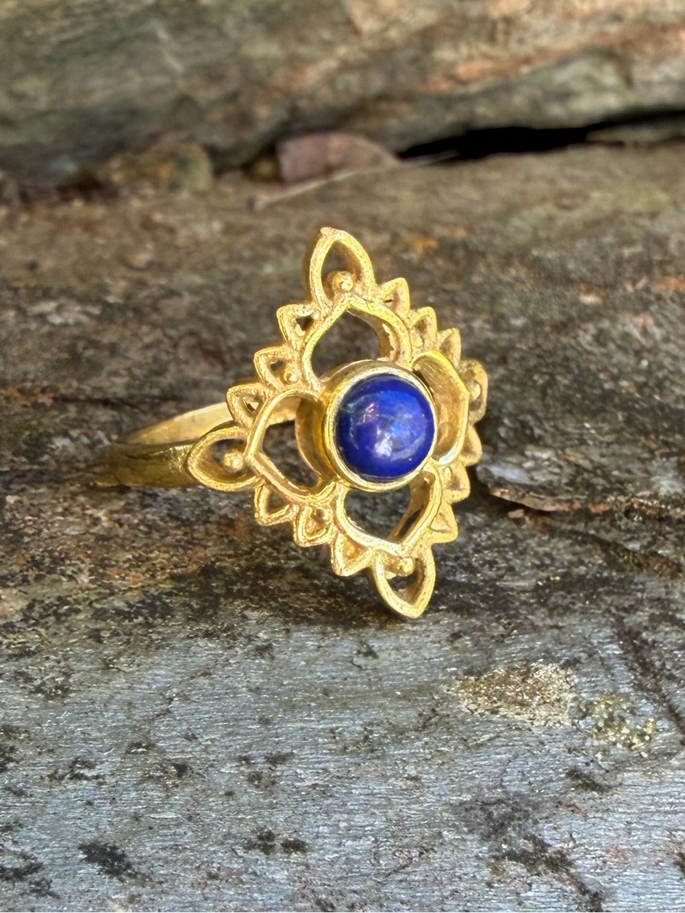Genuine Lapis Lazuli Gemstone Gold Filigree Lotus Ring 8